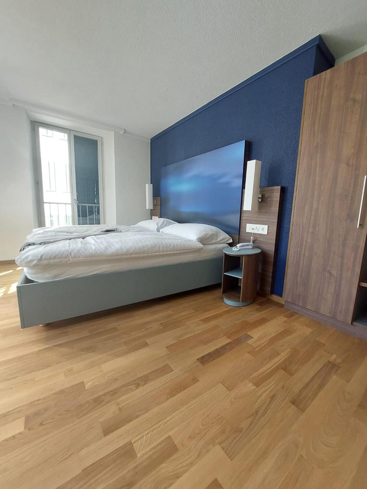 Hotel Post Glarnerhof Гларус Екстериор снимка