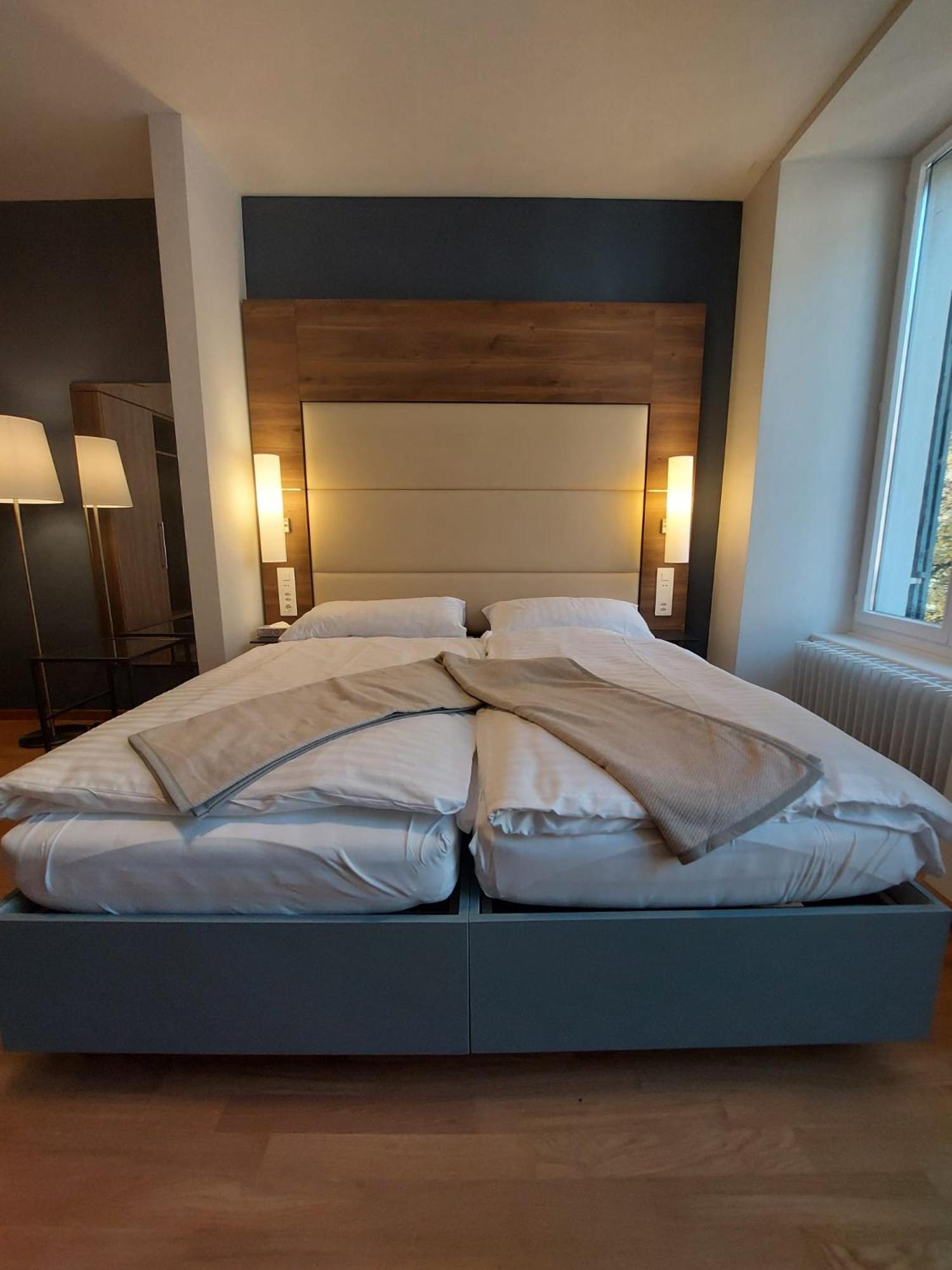 Hotel Post Glarnerhof Гларус Екстериор снимка