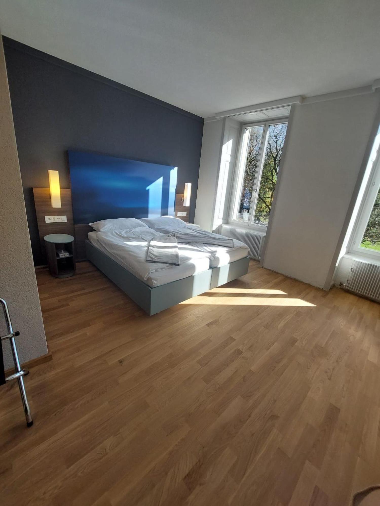 Hotel Post Glarnerhof Гларус Екстериор снимка