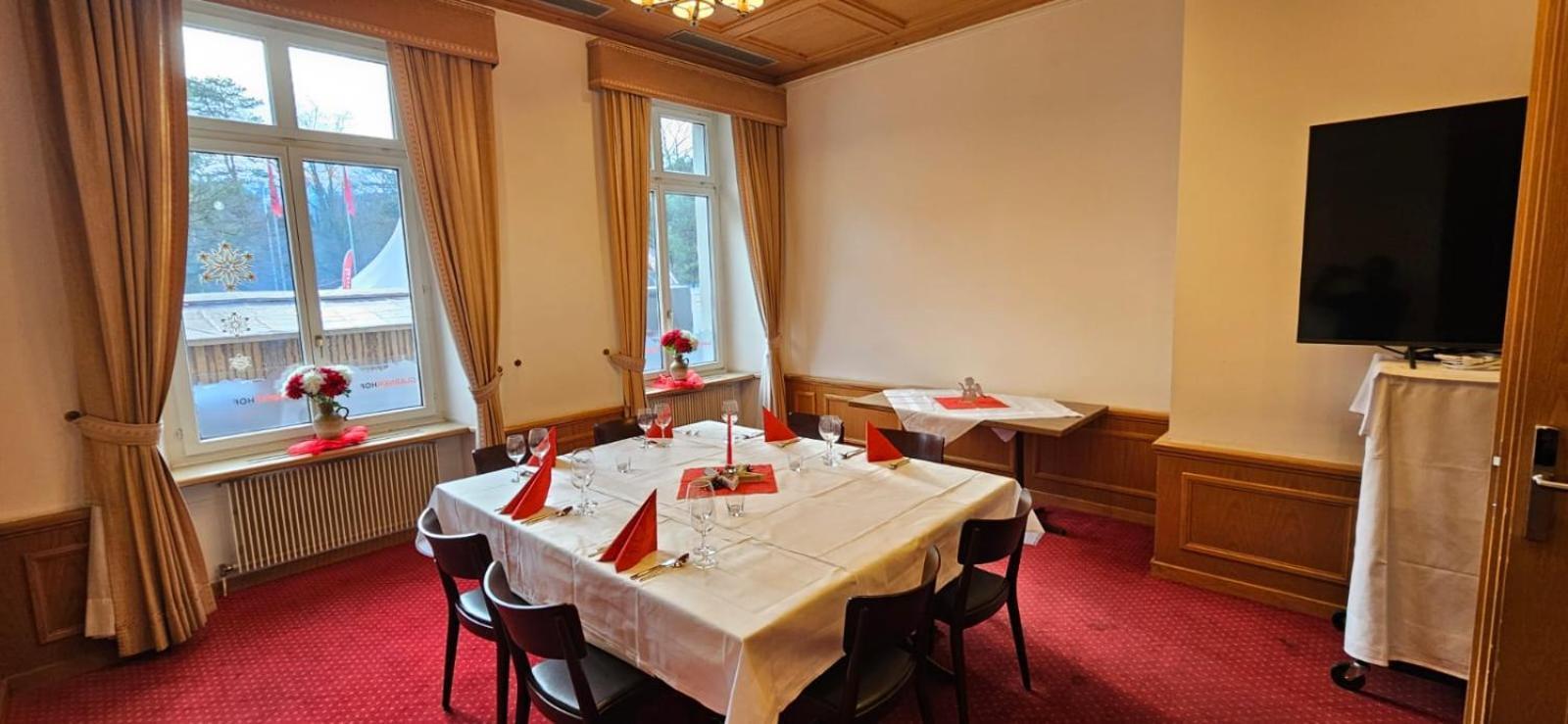 Hotel Post Glarnerhof Гларус Екстериор снимка